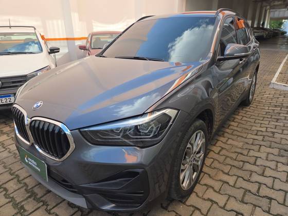 BMW X1 2.0 16V TURBO ACTIVEFLEX SDRIVE20I GP 4P AUTOMÁTICO BMW X1 2.0 16V TURBO ACTIVEFLEX SDRIVE20I GP 4P AUTOMÁTICO
